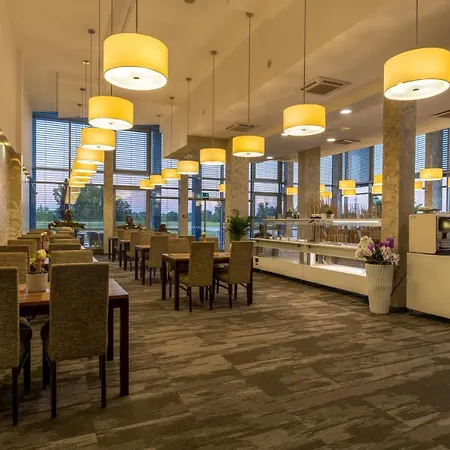 Ring Hotel Orechová Potôň