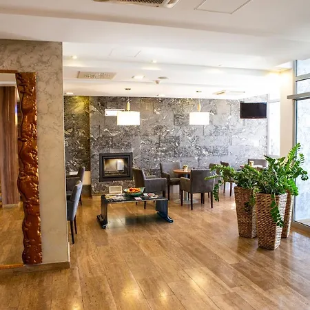 Ring Hotel 3*