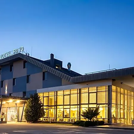 Ring Szálloda 3*