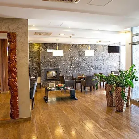 Ring Szálloda 3*